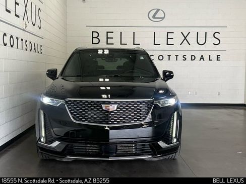 Used 2023 Cadillac XT6 Premium Luxury w/ Technology Package image 6
