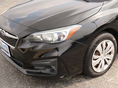 Used 2019 Subaru Impreza 2.0i w/ Eyesight image 3