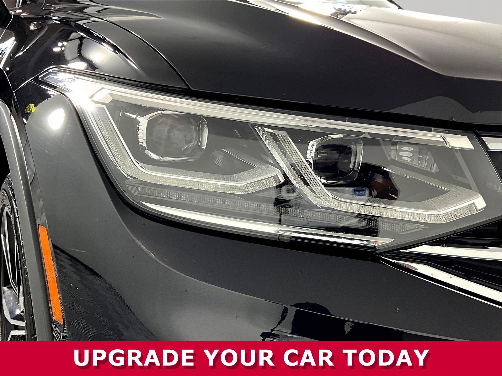 Used 2022 Volkswagen Tiguan SEL R-Line AWD/4WD image 28