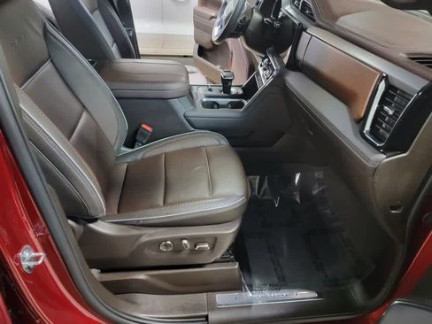 Certified 2024 GMC Sierra 1500 Denali image 10