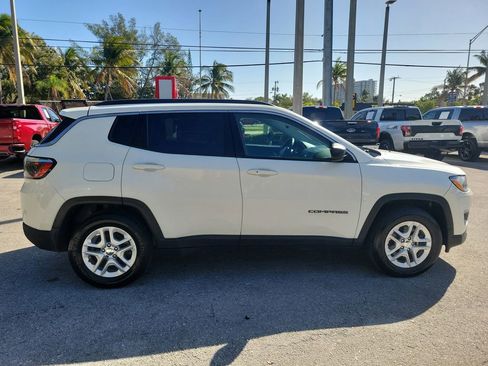 Used 2019 Jeep Compass Sport w/ Tech Group image 9