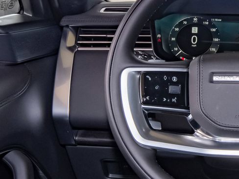 New 2026 Land Rover Range Rover SE AWD/4WD image 15