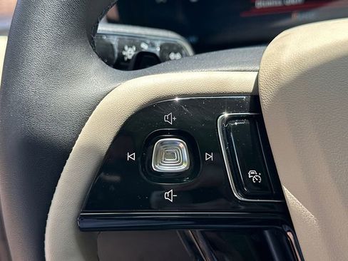 New 2026 Lincoln Corsair Premiere FWD image 24