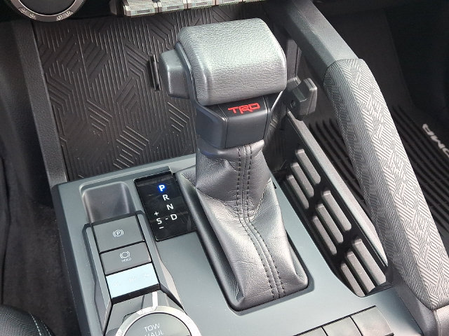 Used 2025 Toyota Tacoma TRD Sport AWD/4WD image 11