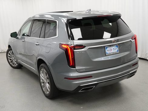 Certified 2023 Cadillac XT6 Premium Luxury AWD/4WD image 42
