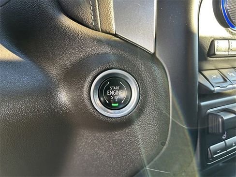 Used 2022 GMC Sierra 1500 SLT w/ SLT Premium Plus Package image 26