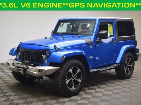 Used 2015 Jeep Wrangler Sahara image 3