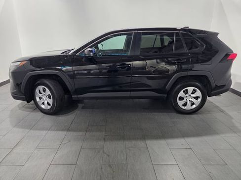 Used 2024 Toyota RAV4 LE AWD/4WD image 2