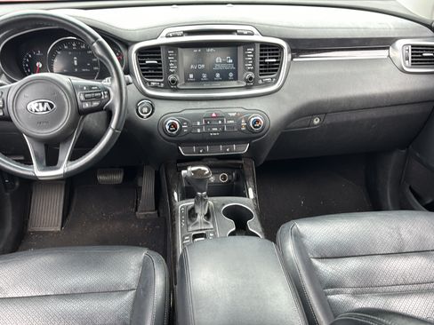 Used 2018 Kia Sorento EX w/ EX Advanced Touring Package FWD image 12