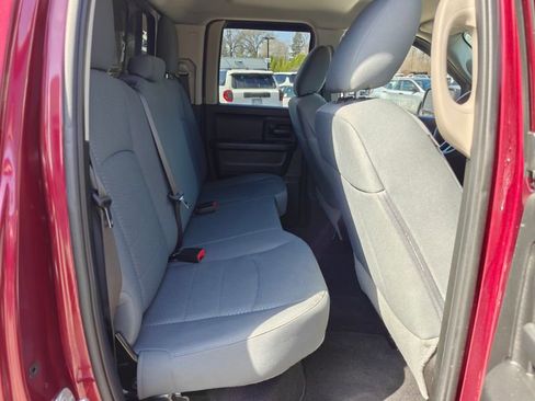 Used 2019 RAM 1500 Express image 18