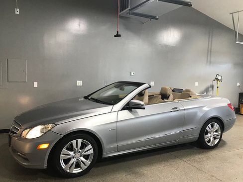 Used 2012 Mercedes-Benz E 350 Cabriolet image 13