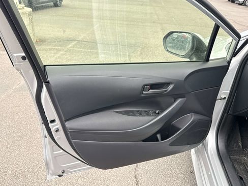 Used 2026 Toyota Corolla LE image 12