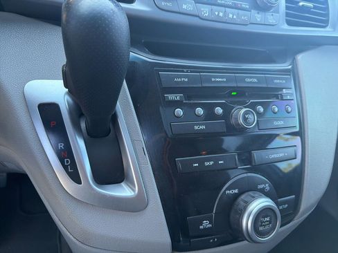 Used 2013 Honda Odyssey EX-L image 19