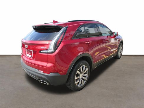 Used 2021 Cadillac XT4 Sport w/ Cold Weather Package AWD/4WD image 5