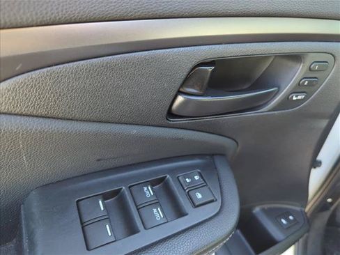 Used 2022 Honda Passport EX-L image 10