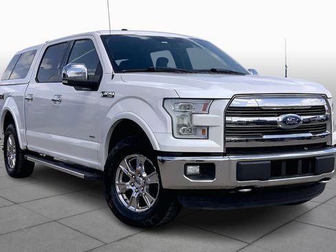 Used 2015 Ford F150 Lariat w/ Equipment Group 502A Luxury image 3