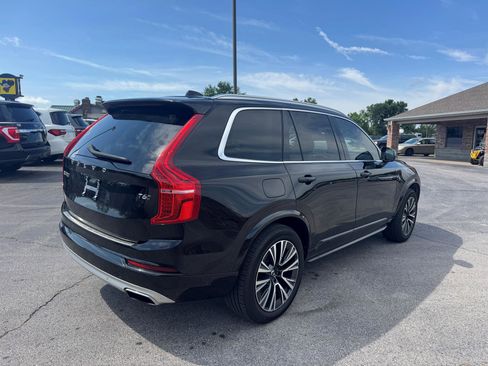 Used 2020 Volvo XC90 T6 Momentum w/ Protection Package Premier AWD/4WD image 6