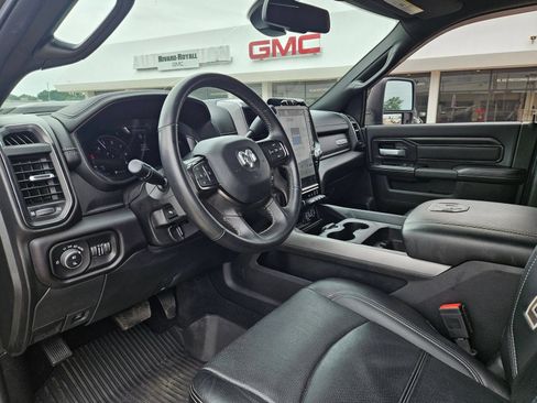 Used 2024 RAM 2500 Rebel AWD/4WD image 10