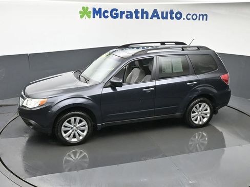 Used 2012 Subaru Forester 2.5X Premium w/ Popular Pkg 3 image 17