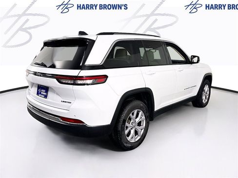 Used 2022 Jeep Grand Cherokee Limited w/ Trailer Tow Prep Group (B) image 30