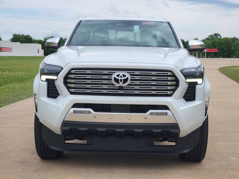 New 2026 Toyota Tacoma Limited AWD/4WD image 6