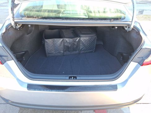 Used 2025 Toyota Camry LE image 37