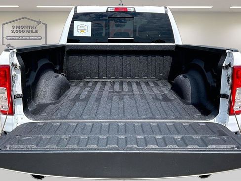 Used 2023 RAM 1500 Big Horn AWD/4WD image 7