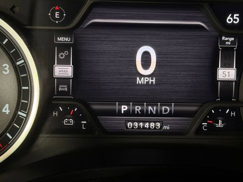 Certified 2021 RAM 1500 Laramie w/ Sport Appearance Package AWD/4WD image 18