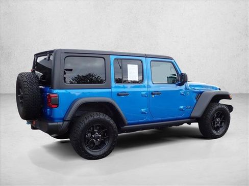 Used 2024 Jeep Wrangler Unlimited AWD/4WD image 4