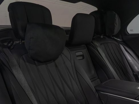 Used 2025 Mercedes-Benz S 63 AMG S image 74