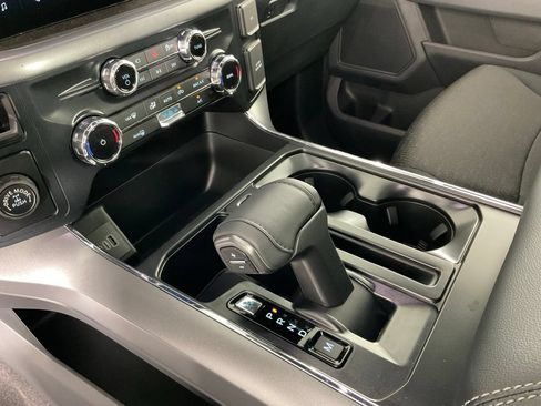 New 2026 Ford F150 XLT w/ XLT Black Appearance Package RWD image 19