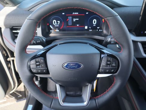New 2026 Ford Explorer ST-Line w/ ST-Line Street Pack AWD/4WD image 3