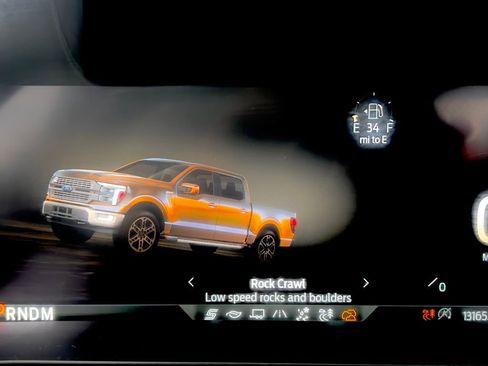 Used 2024 Ford F150 Platinum w/ FX4 Off-Road Package image 32