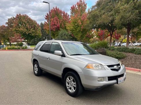 Used 2005 Acura MDX Touring image 2