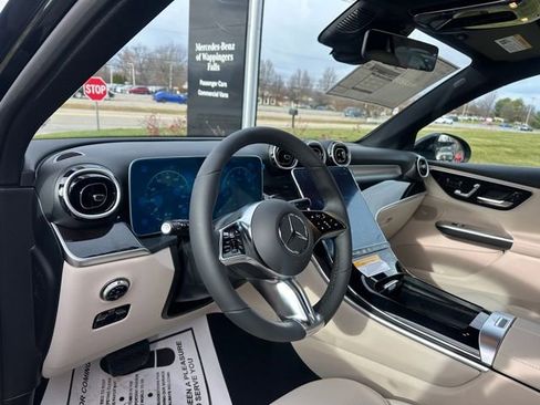 Used 2026 Mercedes-Benz GLC 300 4MATIC image 15