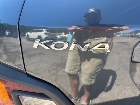 Used 2019 Hyundai Kona SE FWD image 15