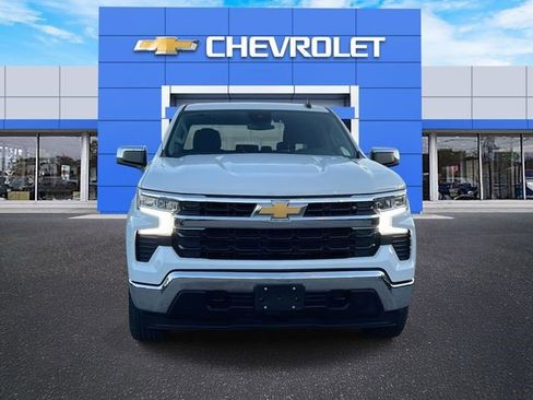 Certified 2025 Chevrolet Silverado 1500 LT AWD/4WD image 2