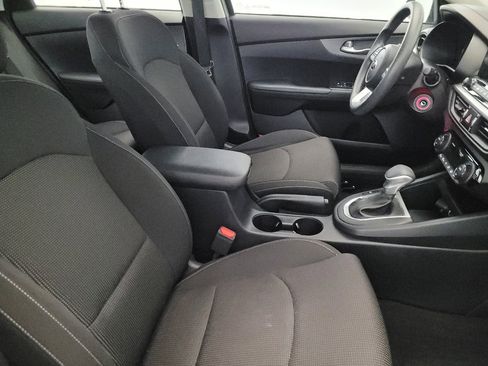 Used 2019 Kia Forte LXS FWD image 21