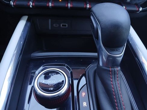 Used 2023 GMC Canyon AT4X image 44