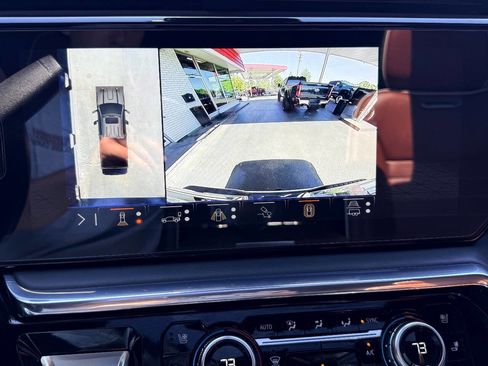 Used 2025 GMC Sierra 2500 Denali Ultimate image 29