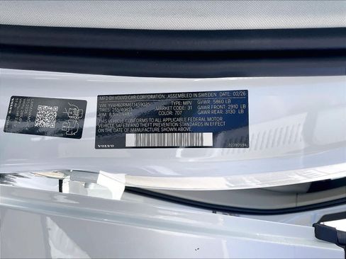 New 2026 Volvo XC60 T8 Ultra w/ Protection Package Premier AWD/4WD image 36