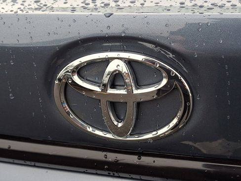 Used 2024 Toyota Corolla LE image 29