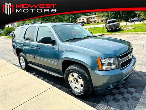 Used 2009 Chevrolet Tahoe LS image 1