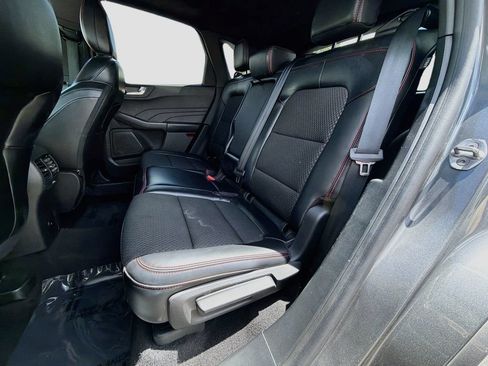 Used 2023 Ford Escape ST-Line FWD image 20