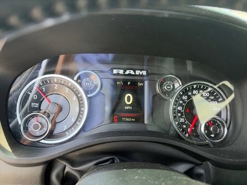 Used 2023 RAM 1500 Big Horn AWD/4WD image 5