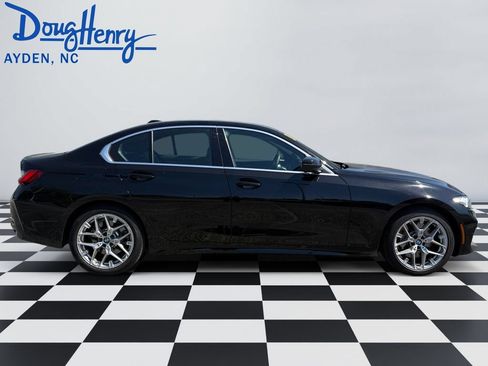 Used 2025 BMW 330i Sedan RWD image 6
