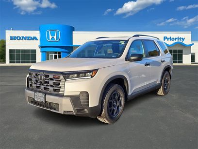 New 2026 Honda Pilot TrailSport