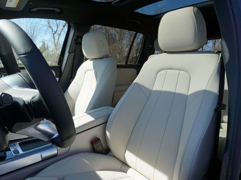New 2026 Mercedes-Benz GLB 250 image 11