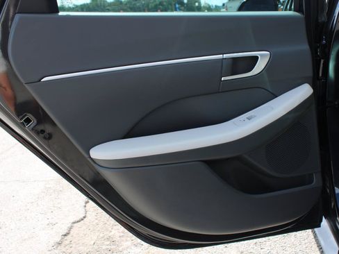 Used 2025 Hyundai Sonata SEL FWD image 37