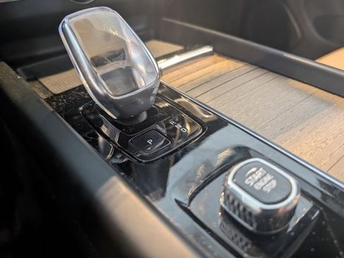 Used 2026 Volvo XC60 B5 Plus w/ Climate Package image 22